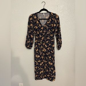 Women’s midi floral v neck dress